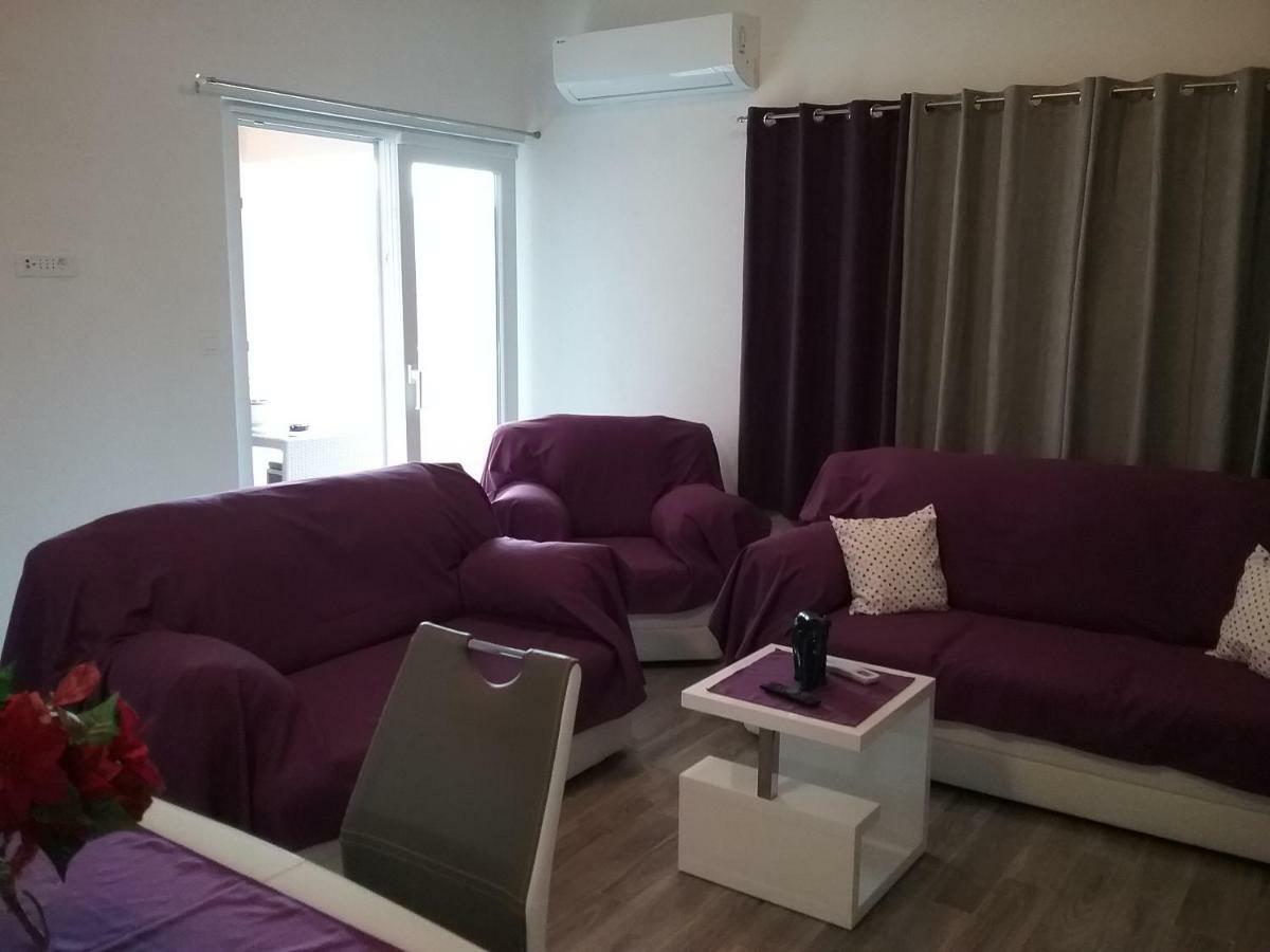 Komiža Apartment Willy מראה חיצוני תמונה