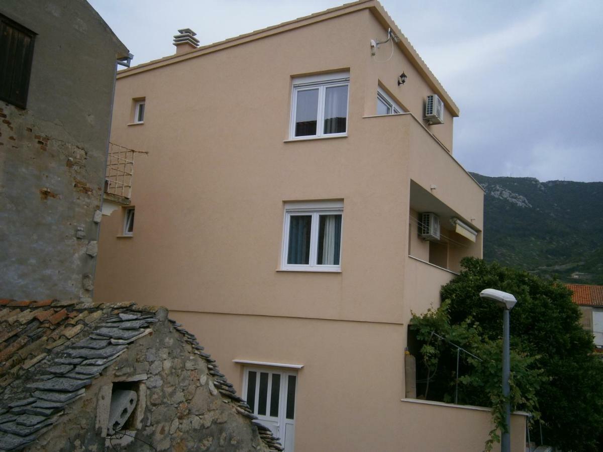 Komiža Apartment Willy מראה חיצוני תמונה