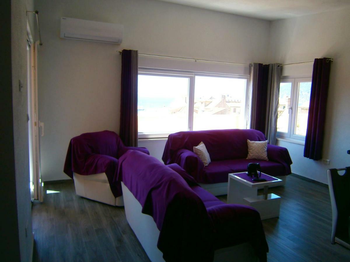 Komiža Apartment Willy מראה חיצוני תמונה