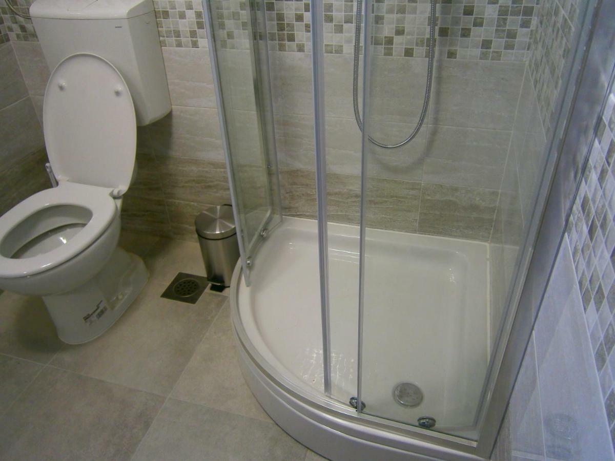 Komiža Apartment Willy מראה חיצוני תמונה