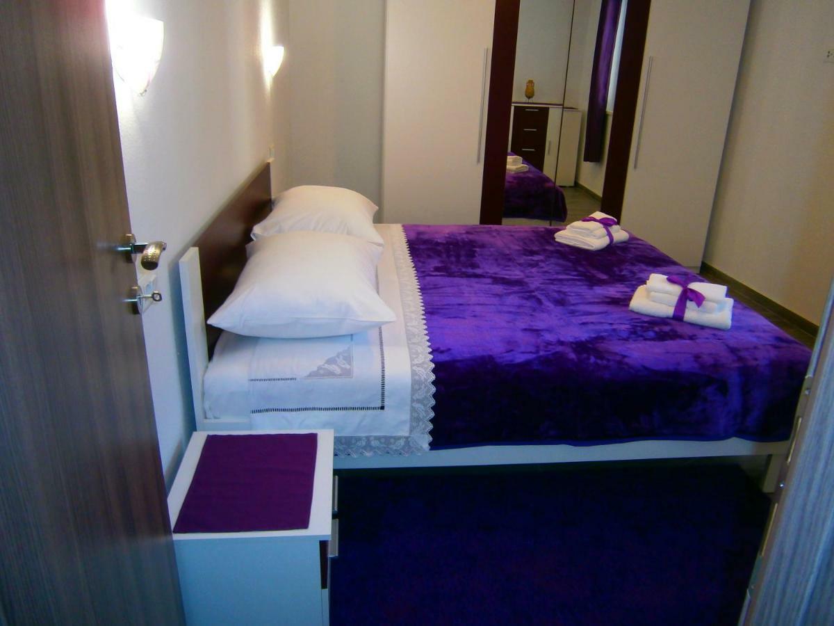 Komiža Apartment Willy מראה חיצוני תמונה